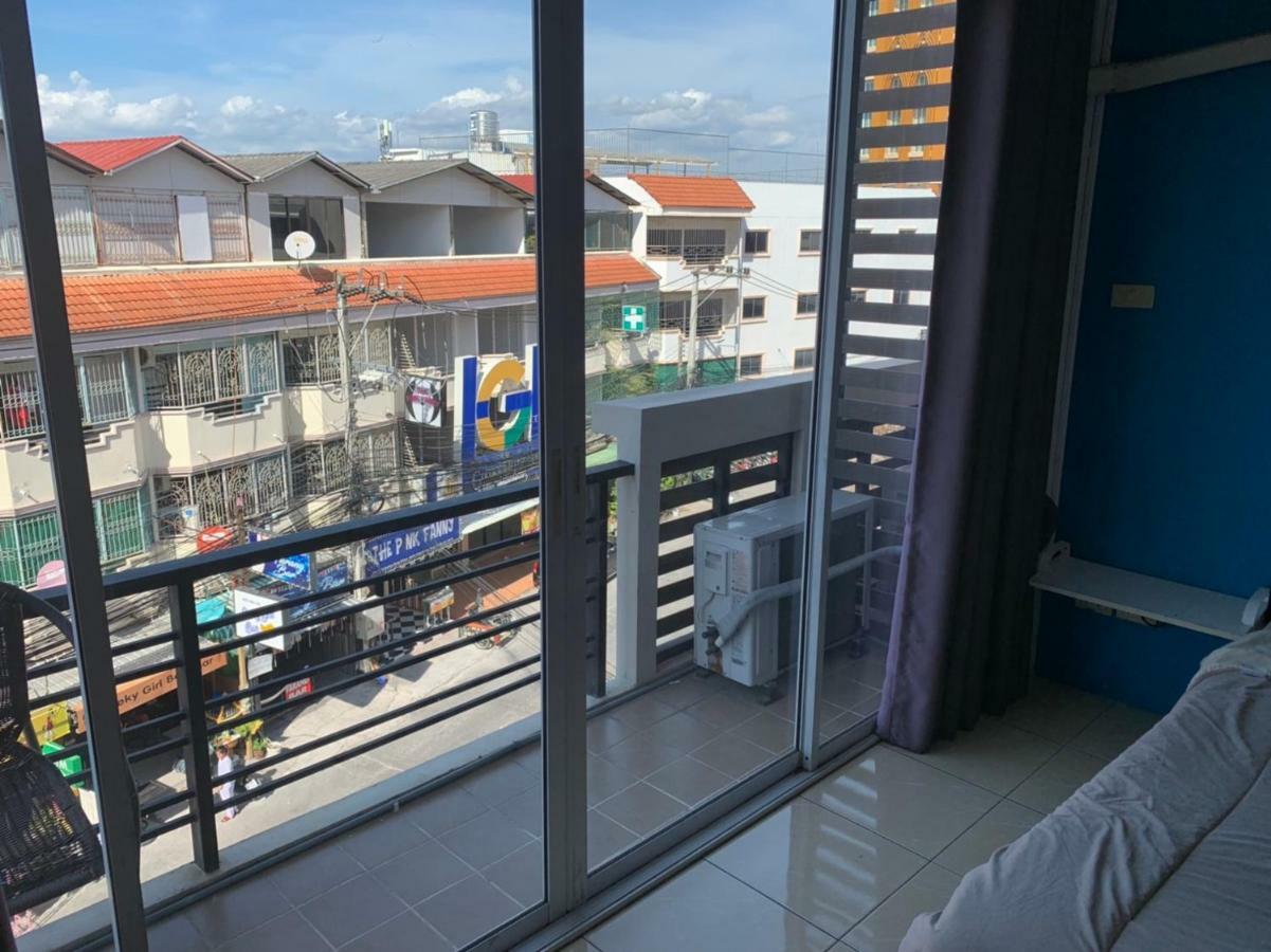 Retox Hotel Pattaya Ngoại thất bức ảnh
